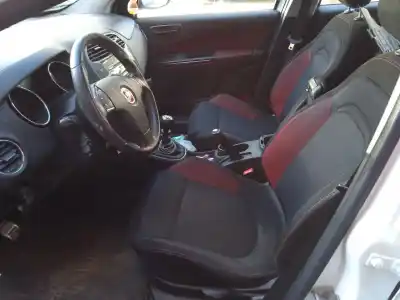 Veículo de Sucata fiat bravo ii (198_) 1.6 d multijet (198axh1b) do ano 2010 alimentado 198a3000