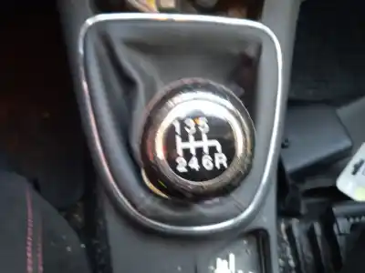 Veículo de Sucata fiat bravo ii (198_) 1.6 d multijet (198axh1b) do ano 2010 alimentado 198a3000