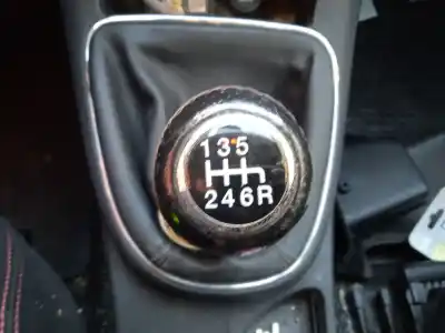 Veículo de Sucata fiat bravo ii (198_) 1.6 d multijet (198axh1b) do ano 2010 alimentado 198a3000