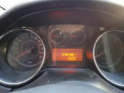 Veículo de Sucata fiat bravo ii (198_) 1.6 d multijet (198axh1b) do ano 2010 alimentado 198a3000