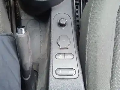 Veículo de Sucata seat altea (5p1) 2.0 tdi 16v do ano 2005 alimentado bkd