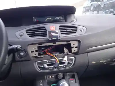 Здавання транспортного засобу renault scénic iii (jz0/1_) 1.5 dci року 2010 потужний k9k832