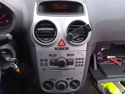 Scrapping Vehicle opel corsa d (s07) 1.2 (l08, l68) of the year 2011 powered a12xer