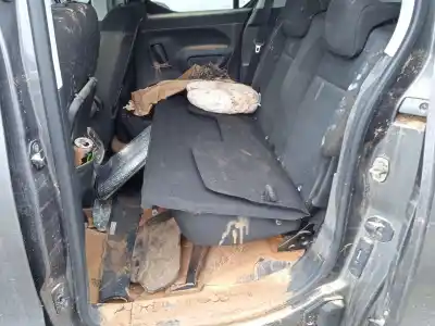 Veículo de Sucata peugeot rifter 1.5 bluehdi 130 do ano 2019 alimentado yhz