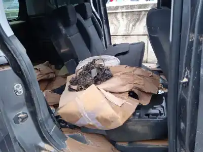 Veículo de Sucata peugeot rifter 1.5 bluehdi 130 do ano 2019 alimentado yhz