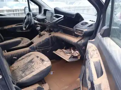 Veículo de Sucata peugeot rifter 1.5 bluehdi 130 do ano 2019 alimentado yhz