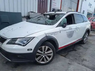 Verschrottungsfahrzeug SEAT LEON ST (5F8)  des Jahres 2018 angetrieben DCYA