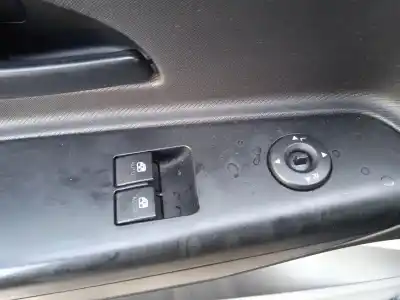 Veículo de Sucata kia cee'd fastback (ed) 1.6 crdi 90 do ano 2009 alimentado d4fb