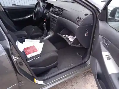 Vehicul casat toyota corolla (_e12_) 1.4 d (nde120_) al anului 2005 alimentat 1nd