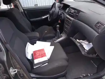 Vehicul casat toyota corolla (_e12_) 1.4 d (nde120_) al anului 2005 alimentat 1nd