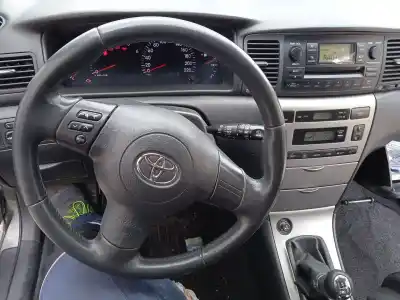 Vehicul casat toyota corolla (_e12_) 1.4 d (nde120_) al anului 2005 alimentat 1nd