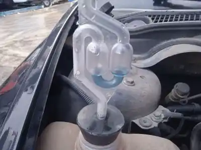 Sloopvoertuig volvo v50 (545) 2.0 d van het jaar 2005 aangedreven d4204t