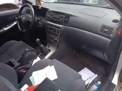 Veículo de Sucata toyota corolla (_e12_) 2.0 d-4d (cde120r_, cde120l_) do ano 2002 alimentado 1cd-ftv