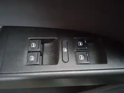 Veículo de Sucata toyota corolla (_e12_) 2.0 d-4d (cde120r_, cde120l_) do ano 2002 alimentado 1cd-ftv