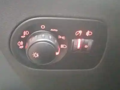 Veículo de Sucata toyota corolla (_e12_) 2.0 d-4d (cde120r_, cde120l_) do ano 2002 alimentado 1cd-ftv