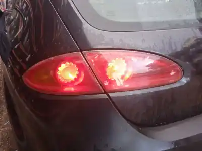 Veículo de Sucata toyota corolla (_e12_) 2.0 d-4d (cde120r_, cde120l_) do ano 2002 alimentado 1cd-ftv