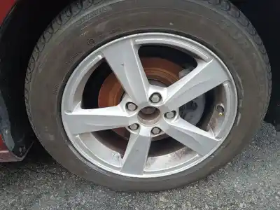 Veículo de Sucata volvo v40 fastback (525) d2 do ano 2013 alimentado d4162t