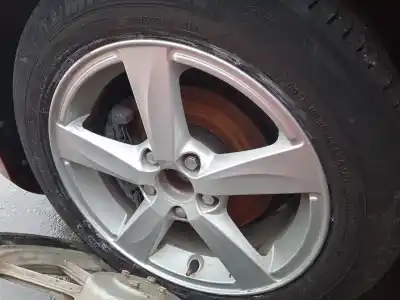 Veículo de Sucata volvo v40 fastback (525) d2 do ano 2013 alimentado d4162t