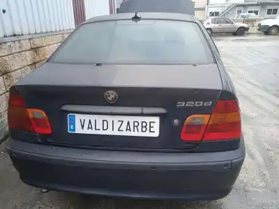 Scrapping Vehicle bmw 3 (e46) 320 d of the year 2001 powered m47d20