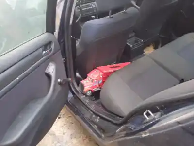 Scrapping Vehicle bmw 3 (e46) 320 d of the year 2001 powered m47d20