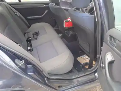 Scrapping Vehicle bmw 3 (e46) 320 d of the year 2001 powered m47d20