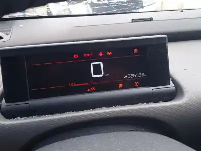 Здавання транспортного засобу citroen c4 cactus 1.2 thp 110 року 2019 потужний hnp (eb2adt)