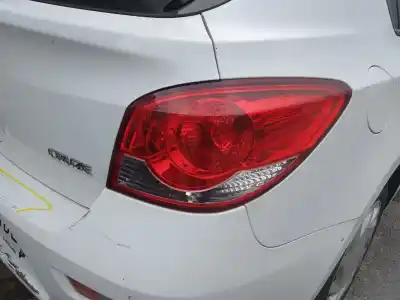 Sloopvoertuig chevrolet cruze fastback (j305) 1.6 van het jaar 2013 aangedreven lde