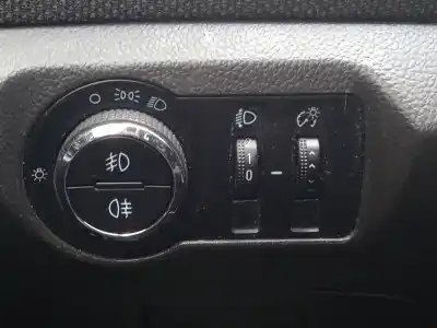 Sloopvoertuig chevrolet cruze fastback (j305) 1.6 van het jaar 2013 aangedreven lde