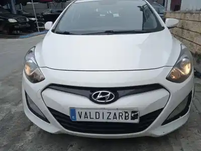 Veículo de Sucata hyundai i30 (gd) 1.4 crdi do ano 2015 alimentado d4fc