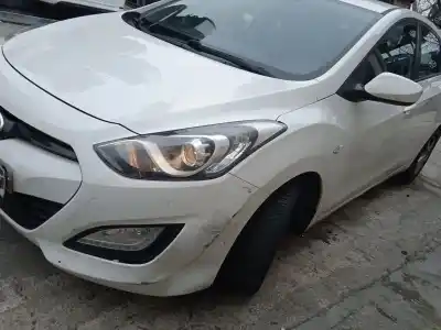 Veículo de Sucata hyundai i30 (gd) 1.4 crdi do ano 2015 alimentado d4fc