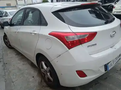 Veículo de Sucata hyundai i30 (gd) 1.4 crdi do ano 2015 alimentado d4fc
