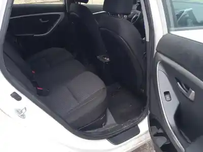 Veículo de Sucata hyundai i30 (gd) 1.4 crdi do ano 2015 alimentado d4fc