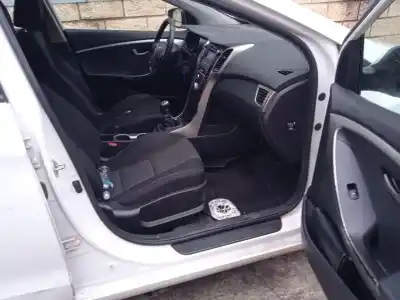 Veículo de Sucata hyundai i30 (gd) 1.4 crdi do ano 2015 alimentado d4fc