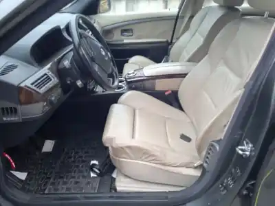 Scrapping Vehicle bmw 7 (e65, e66, e67) 740 d of the year 2004 powered 398d1