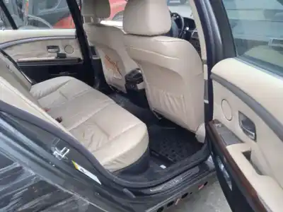 Scrapping Vehicle bmw 7 (e65, e66, e67) 740 d of the year 2004 powered 398d1