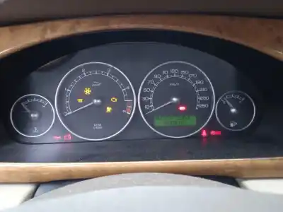 Veículo de Sucata jaguar                                             x-type i (x400)                                                                                                                                                                                                                                            2.0 d                                                                                                                                                                                                                                                      do ano 2003 alimentado 6b