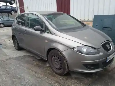 Veículo de Sucata SEAT ALTEA (5P1) 1.9 TDI do ano 2006 alimentado BJB
