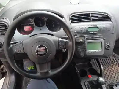 Veículo de Sucata seat altea (5p1) 1.9 tdi do ano 2006 alimentado bjb