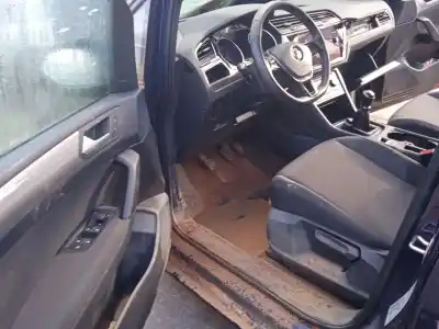 Sloopvoertuig volkswagen touran (5t1) 1.6 tdi van het jaar 2018 aangedreven dgda