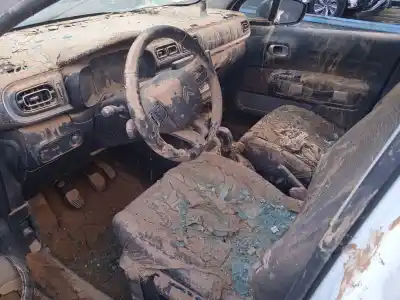 Veículo de Sucata citroen c3 iii (sx) 1.2 puretech 82 do ano 2024 alimentado hmr (eb2fa)