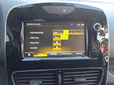 Veículo de Sucata renault clio iv (bh_) 0.9 tce 90 lpg do ano 2019 alimentado h4b410