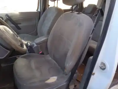 Scrapping Vehicle renault kangoo / grand kangoo ii (kw0/1_) 1.5 dci 85 (kw0k, kw0l, kw0b) of the year 2010 powered k9k804