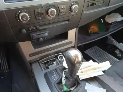 Veículo de Sucata bmw 5 (e60) 520 d do ano 2006 alimentado 204d4