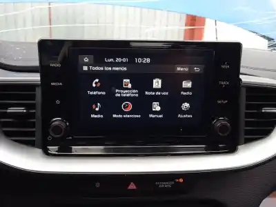 Veículo de Sucata kia ceed (cd) 1.0 t-gdi do ano 2023 alimentado g3lc,g3le