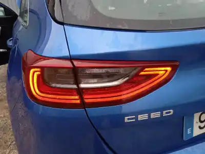 Veículo de Sucata kia ceed (cd) 1.0 t-gdi do ano 2023 alimentado g3lc,g3le