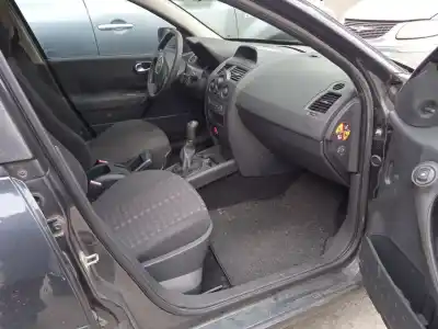 Scrapping Vehicle renault megane ii (bm0/1_, cm0/1_) 1.4 16v (bm0b, cm0b) of the year 2007 powered k4j740