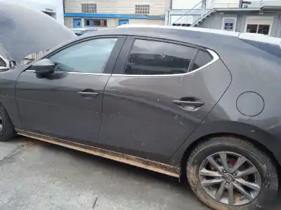 Scrapping Vehicle mazda 3 fastback (bp) 2.0 skyactiv-g m hybrid of the year 2020 powered pe