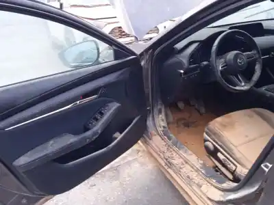 Scrapping Vehicle mazda 3 fastback (bp) 2.0 skyactiv-g m hybrid of the year 2020 powered pe