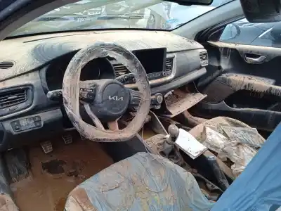 Veículo de Sucata kia stonic (yb) 1.0 t-gdi eco-dynamics+ do ano 2022 alimentado g3lf