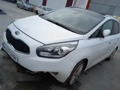 Sloopvoertuig kia carens iv 1.7 crdi van het jaar 2016 aangedreven d4fd